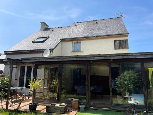 Vente Maison145 m² - 5 Pièces - PONTIVY (56300)