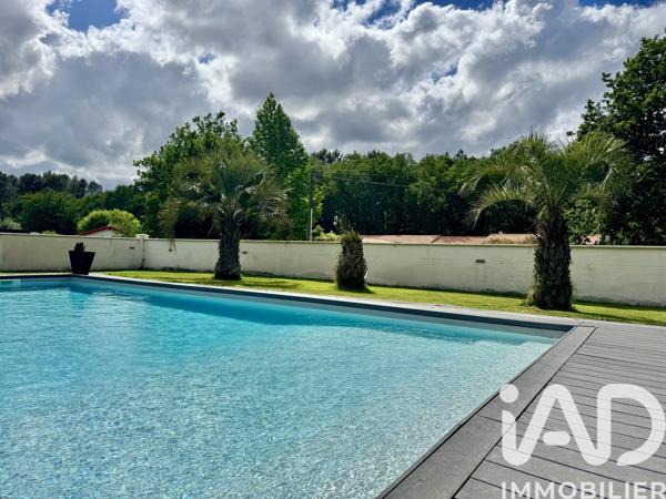 Maison à vendre 6 pièces 180 m² Salles