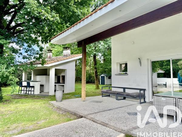 Maison à vendre 6 pièces 180 m² Salles