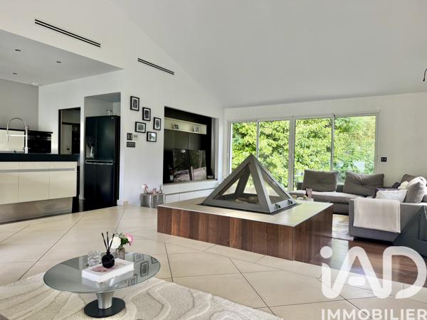 Maison à vendre 6 pièces 180 m² Salles