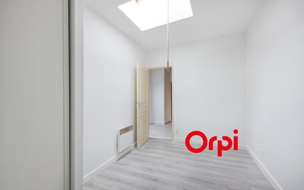 Appartement à vendre    3 pièces • 48 m2 Francheville