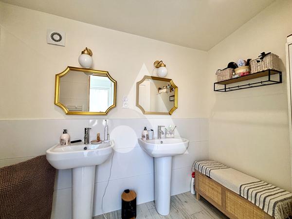 Maison 5 pièces 130.05 m2