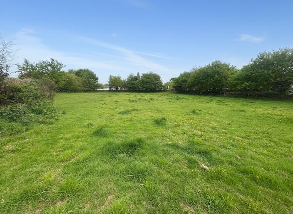 Terrain Guimiliau 2160 m2