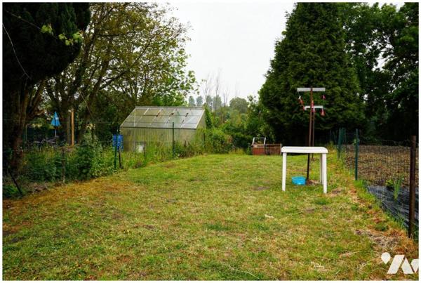 BEAUVAL, Maison loué de type 2 bis garage et jardin