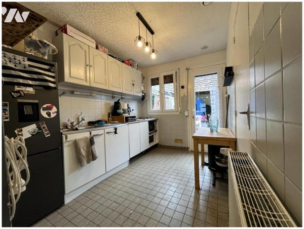 BEAUVAL, Maison loué de type 2 bis garage et jardin