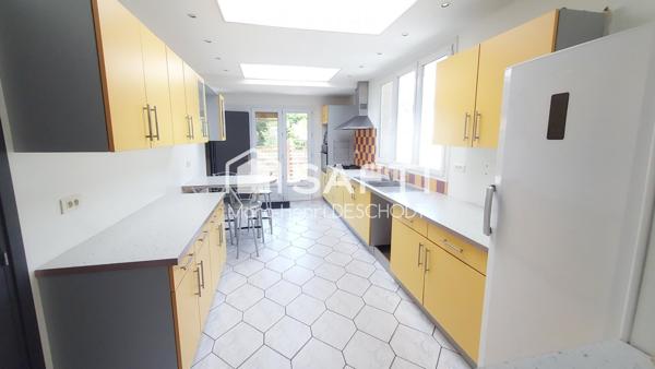 Maison 8 pièces 150m²