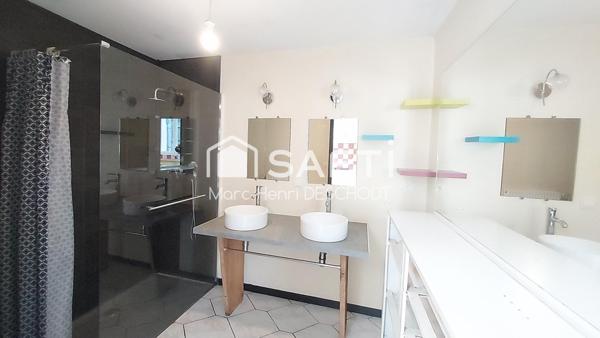 Maison 8 pièces 150m²