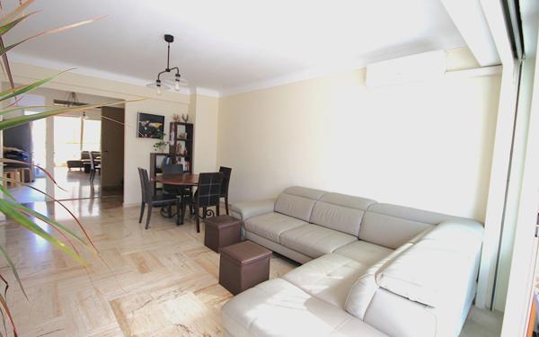 Appartement à vendre    3 pièces •  Le Cannet