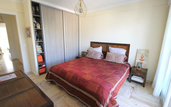 Appartement à vendre    3 pièces •  Le Cannet