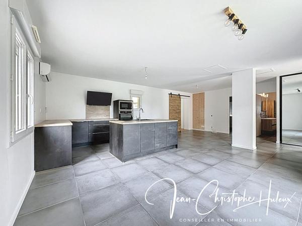 30320 MARGUERITTES -Villa  6 pièce(s) 115 m2  de plain pied sans vis a vis