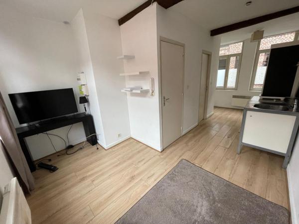 A LOUER : T1 à LILLE • Vieux lille • 535 € CC • Réf. G476-1