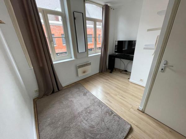 A LOUER : T1 à LILLE • Vieux lille • 535 € CC • Réf. G476-1