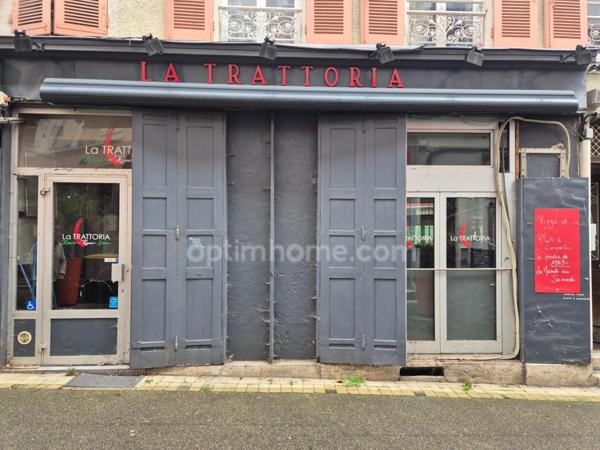 Local commercial 60m² + 70m² de sous-sol