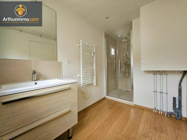 Vente                                                      Maison
                        
                     4 pièces                      78 m2                     à Estrées-Saint-Denis