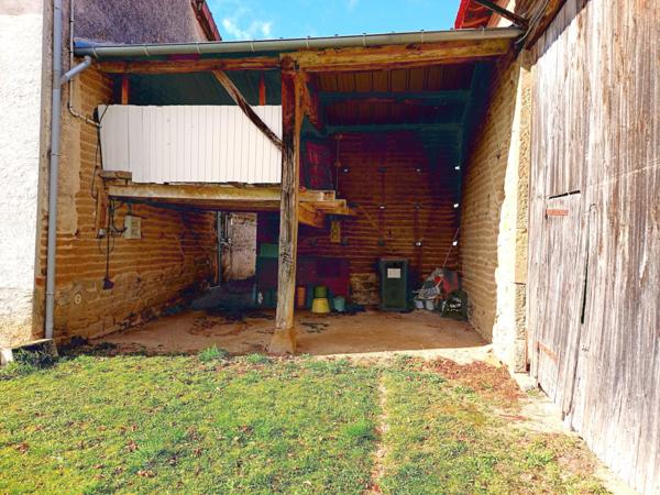 Maison à vendre 5 pièces SAINT PRIEST BRAMEFANT (63)