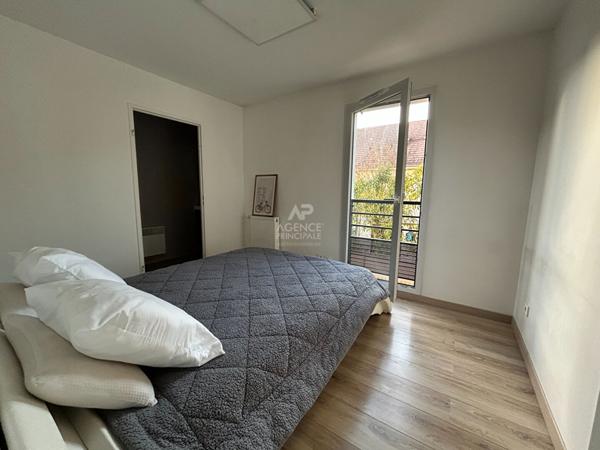 Appartement Carrieres Sous Poissy 4 pièce(s) €379 000 ** - Référence 8672