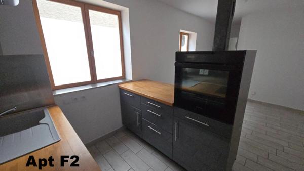 DREUX 28-2 Apts=1 F1 bis 27.6m2 & 1 F2 36.0m2+ place parking