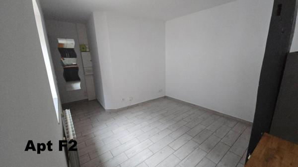DREUX 28-2 Apts=1 F1 bis 27.6m2 & 1 F2 36.0m2+ place parking