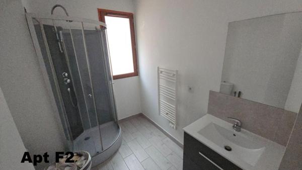 DREUX 28-2 Apts=1 F1 bis 27.6m2 & 1 F2 36.0m2+ place parking