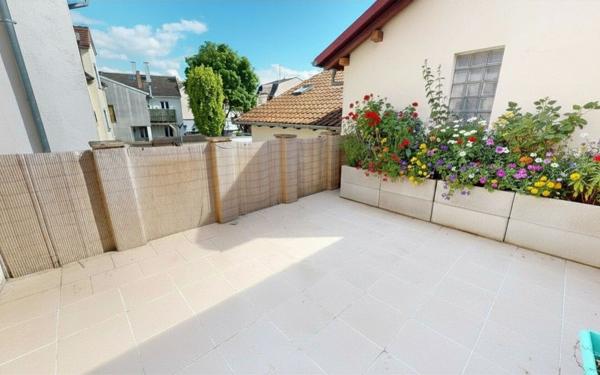 Appartement à vendre    3 pièces • 50 m2 Bischheim