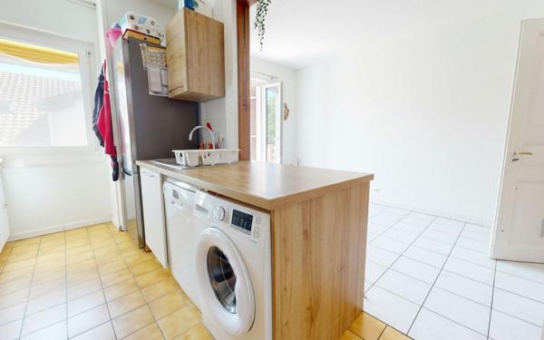 Appartement à vendre    3 pièces • 50 m2 Bischheim