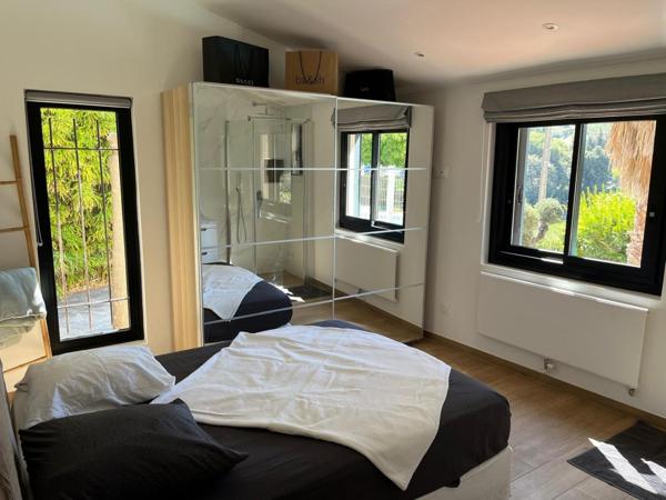 Cassis, maison de plain-pied dans lotissement recherché.