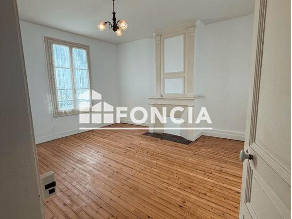 Location Appartement 2 pièces 55 m² - 56 RUE DU PONT FOUCHARD Saumur 49400