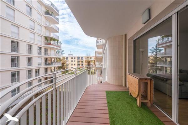 Appartement à vendre |  Clichy |  3 pièces | 69 m²