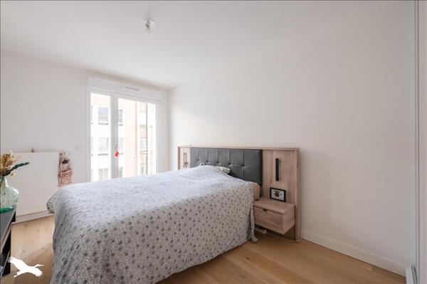 Appartement à vendre |  Clichy |  3 pièces | 69 m²