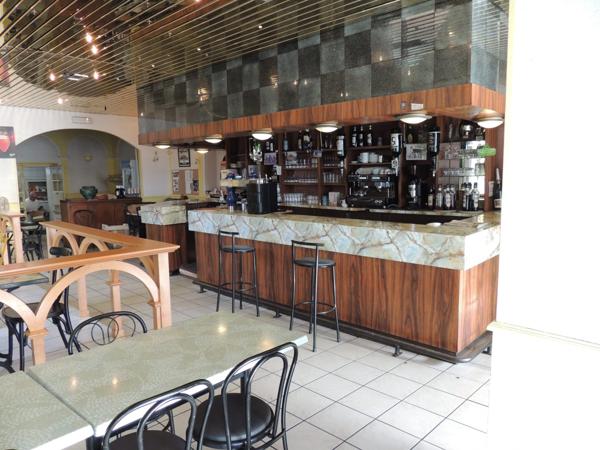 À vendre - Restaurant, bar 50 places situé à Villefranche-de-Rouergue (12200)