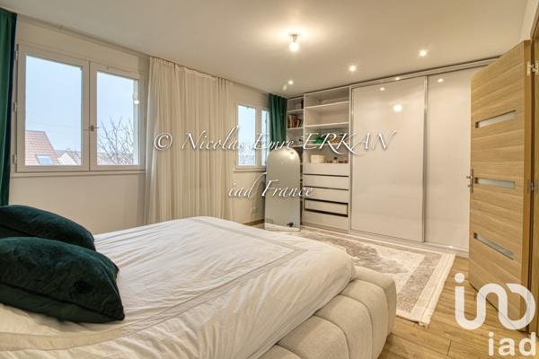 Maison traditionnelle 5 pièces de 100 m² à Buchelay (78200)