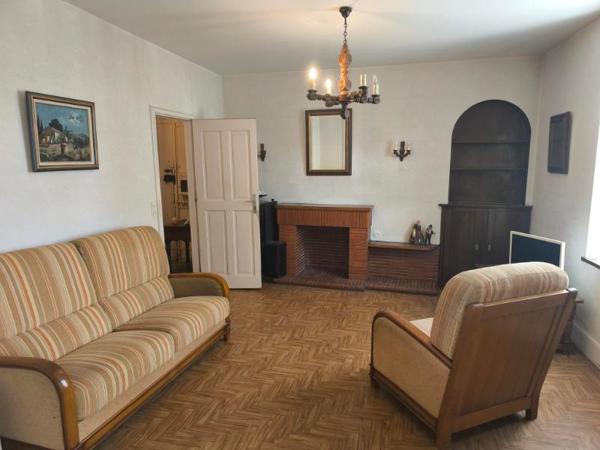 MAISON DE VILLE A FORT POTENTIEL 237 M2  GARAGE ET JARDIN MAZAMET CENTRE