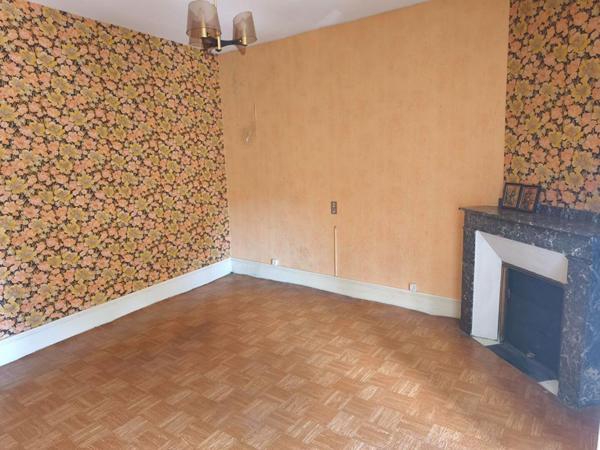 MAISON DE VILLE A FORT POTENTIEL 237 M2  GARAGE ET JARDIN MAZAMET CENTRE