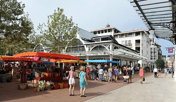 ARCACHON APPARTEMENT 60 m² T3 EN R+2 CENTRE-VILLE