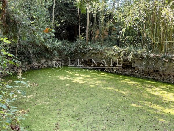 Château XIXe entouré d’un joli parc de 2,9 ha dans le Maine