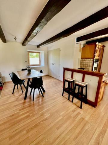 Maison Saint Martin La Meanne 5 pièce(s) 225 m2