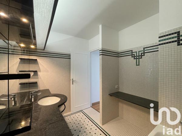 Appartement 3 pièces de 78 m² à Puteaux (92800)