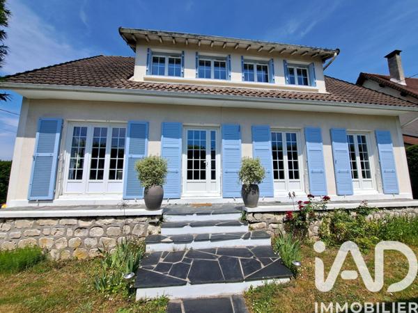 Maison à vendre 9 pièces 175 m² Sainte-Geneviève-des-Bois