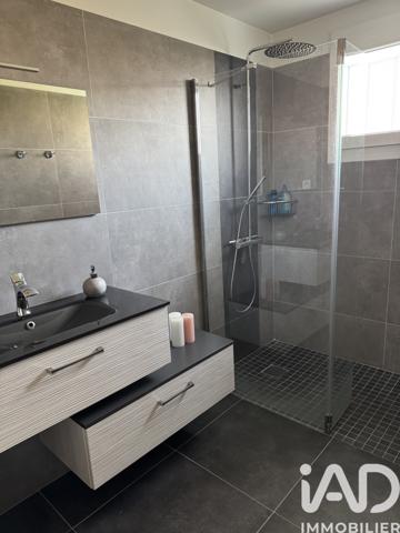 Maison à vendre 9 pièces 175 m² Sainte-Geneviève-des-Bois