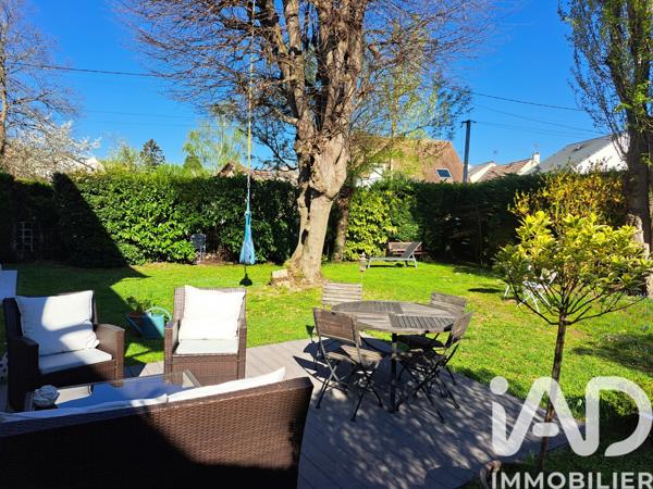 Maison à vendre 9 pièces 175 m² Sainte-Geneviève-des-Bois