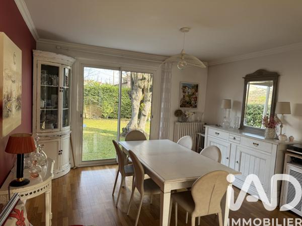 Maison à vendre 9 pièces 175 m² Sainte-Geneviève-des-Bois