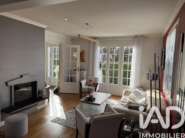 Maison à vendre 9 pièces 175 m² Sainte-Geneviève-des-Bois