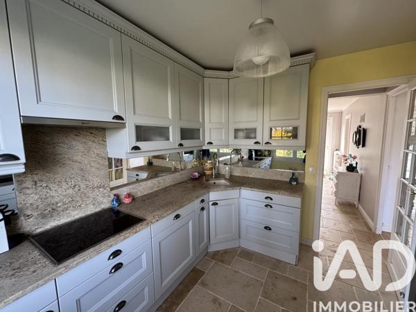 Maison à vendre 9 pièces 175 m² Sainte-Geneviève-des-Bois