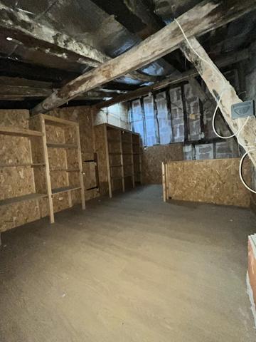 Saint-Clar (32380) Maison en pierre au cœur de Saint-Clar - T3 - Grenier aménageable