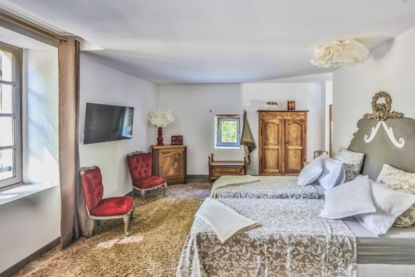 Vente Maison de luxe Pernes-les-Fontaines 11 Pièces 400 m²