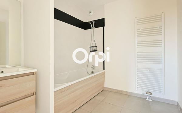 Appartement à vendre    2 pièces • 45 m2 Linselles