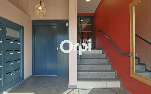 Appartement à vendre    2 pièces • 45 m2 Linselles