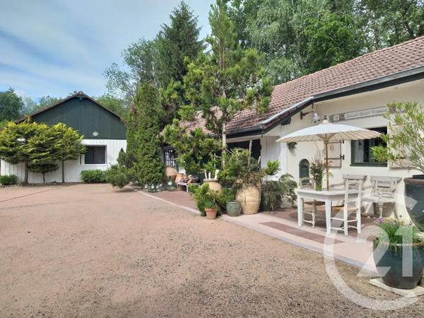 Maison à vendre  7 pièces - 134 m 2   BADONVILLER  - 54