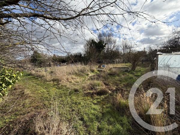 Terrain à vendre  1039 m 2   CHALONS EN CHAMPAGNE  - 51