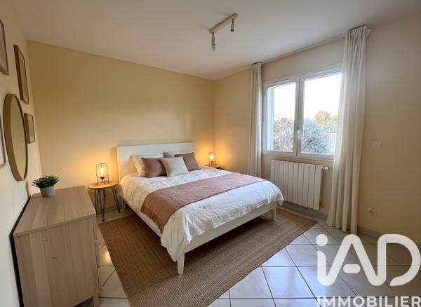 Maison à vendre 4 pièces 140 m² Velaux